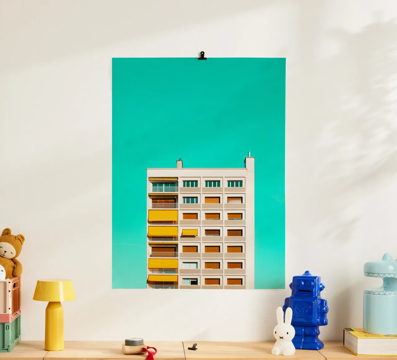 edificio cielo turchese poster con telaio in plastica da pastel color shape