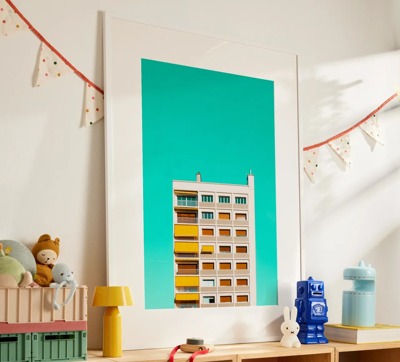 edificio cielo turchese poster con telaio in plastica da pastel color shape