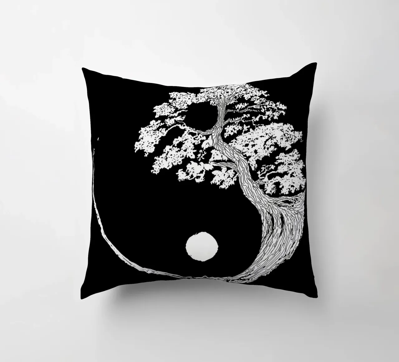 cerchio dell'albero yin-yang cuscino da BacsicRonBaleShop