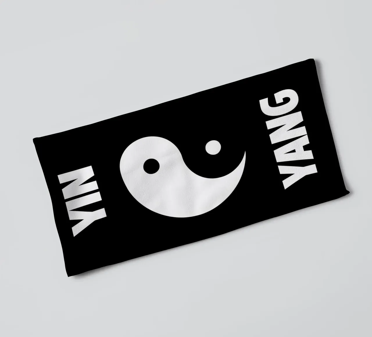 simbolo yin yang asciugamano da bagno da BacsicRonBaleShop