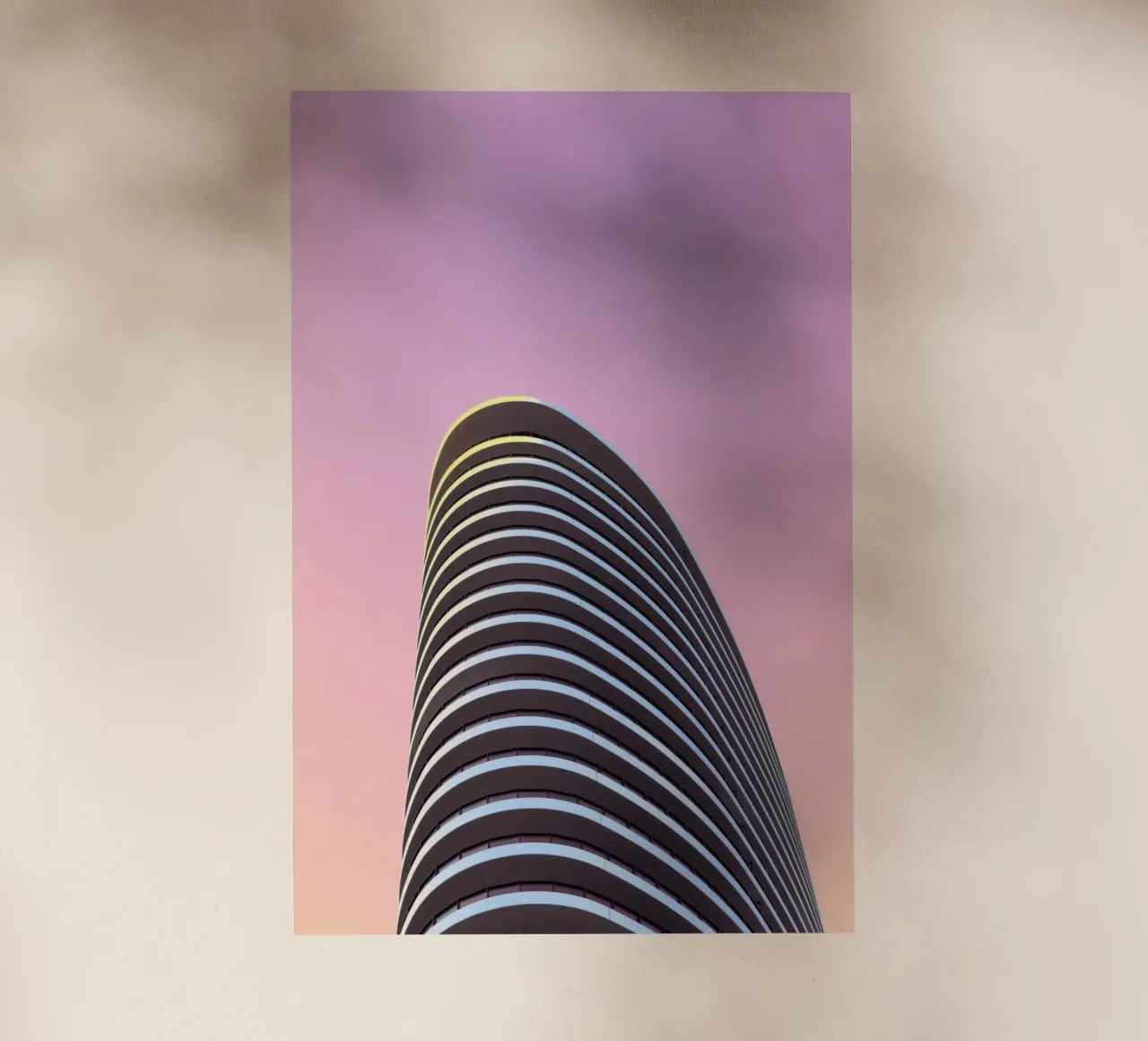 wolkenkrabber balkons gebouw backlit folie van pastel color shape