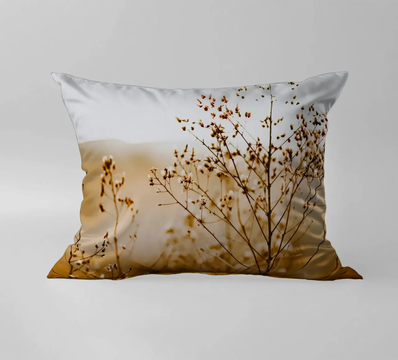 fiori secchi natura cuscino da Earthly Visions