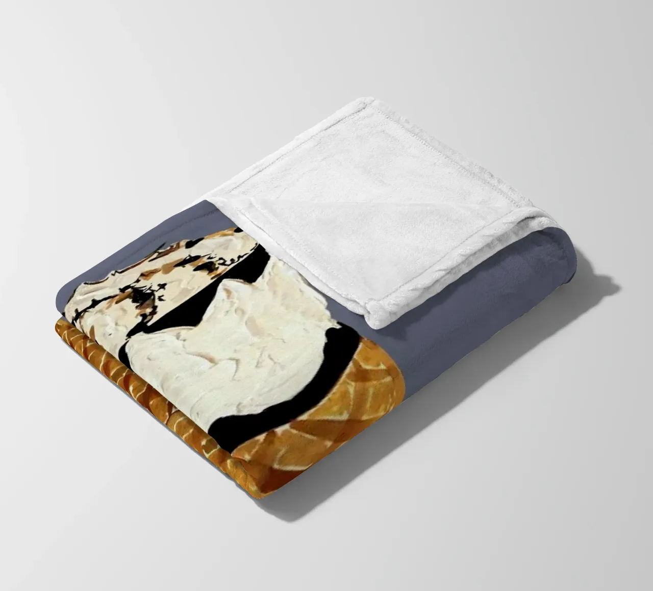 Cornetto coperta in pile da Alice Straker