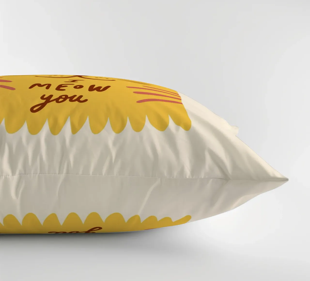 Tiny And Wild No 01 cuscino da treechild