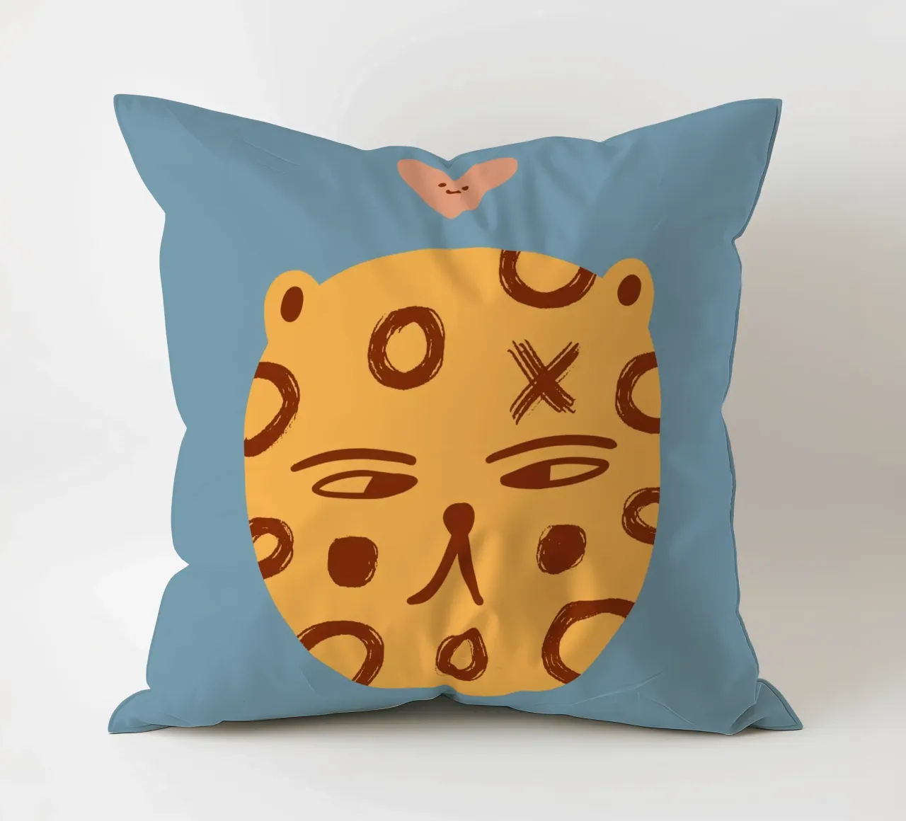 Tiny And Wild No 09 cuscino da treechild