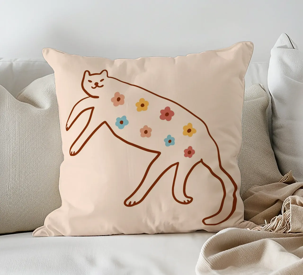 Tiny And Wild No 11 cuscino da treechild