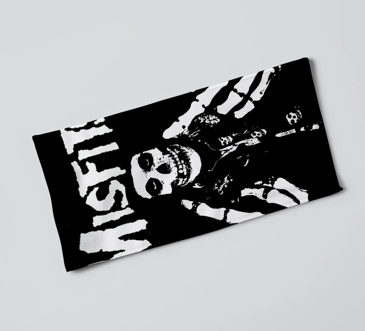 Misfits 4 Art towel by music soul