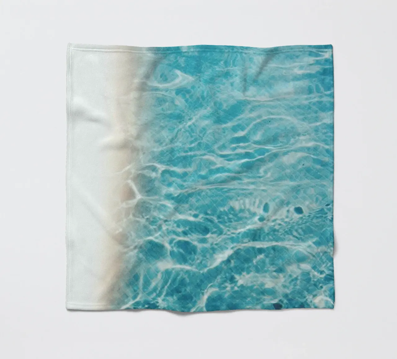 Analog Series Pool In Summer coperta in pile da Sebastian Hilgetag