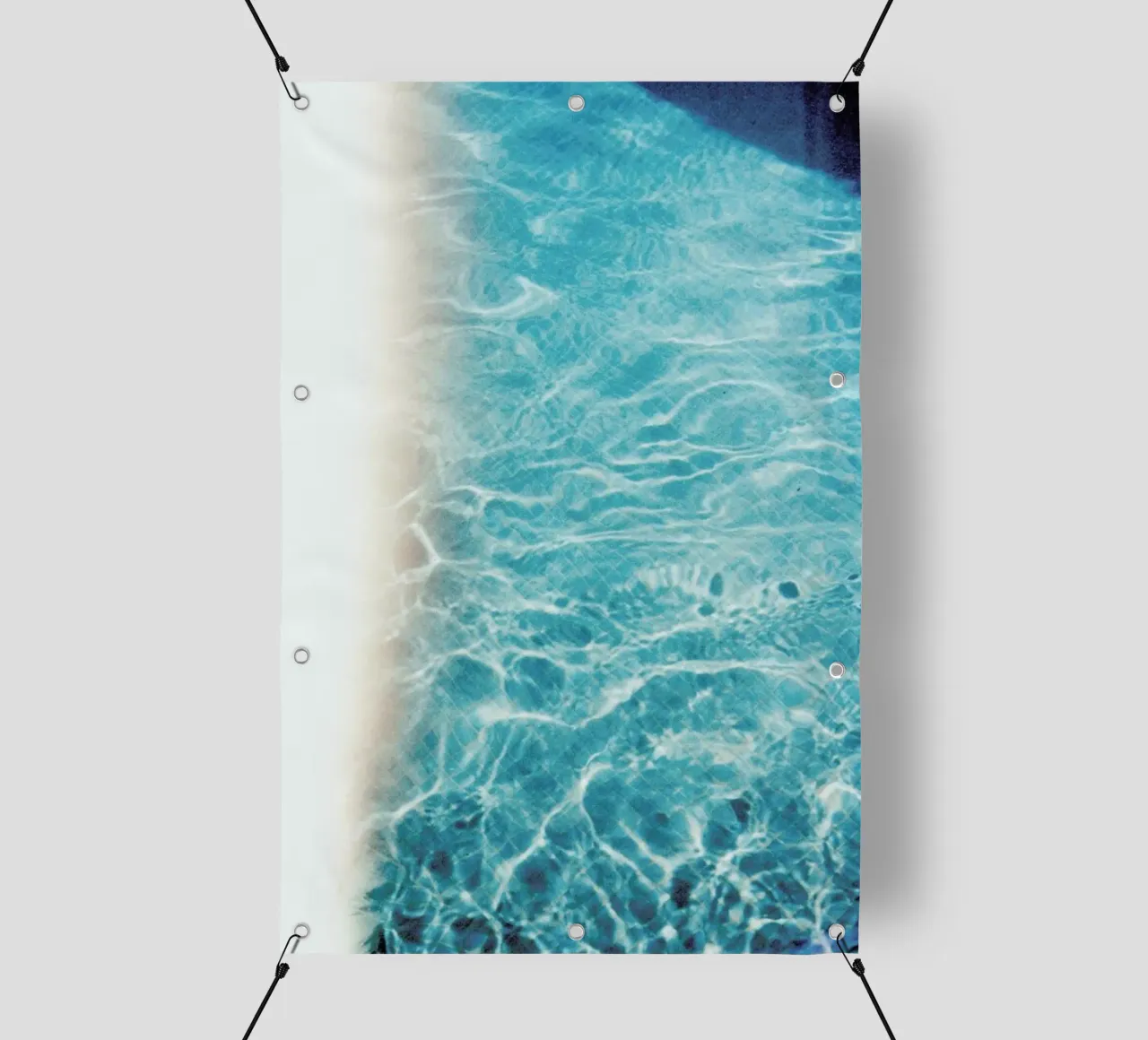 Analog Series Pool In Summer telo in pvc da Sebastian Hilgetag