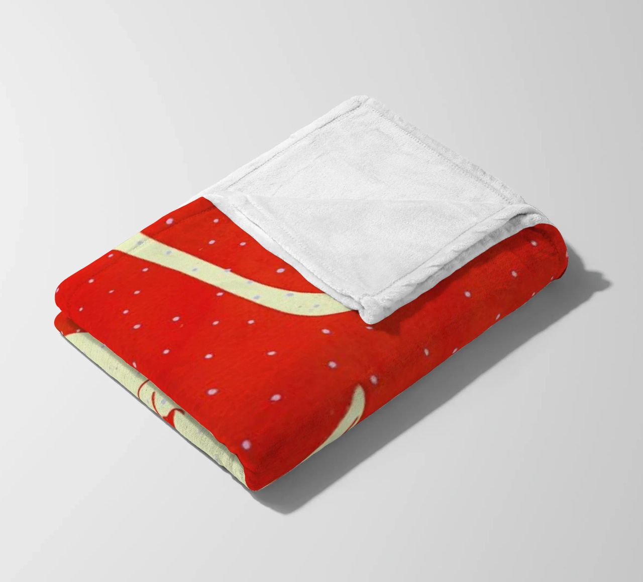 White Cat On Red Background coperta in pile da Be Mart