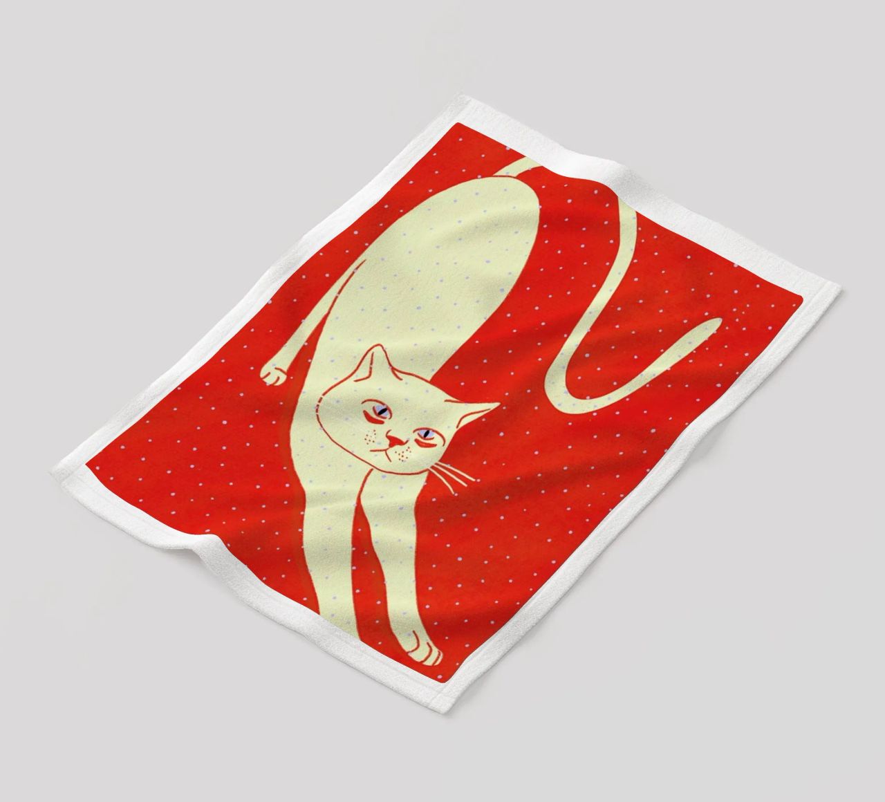 White Cat On Red Background coperta in pile da Be Mart