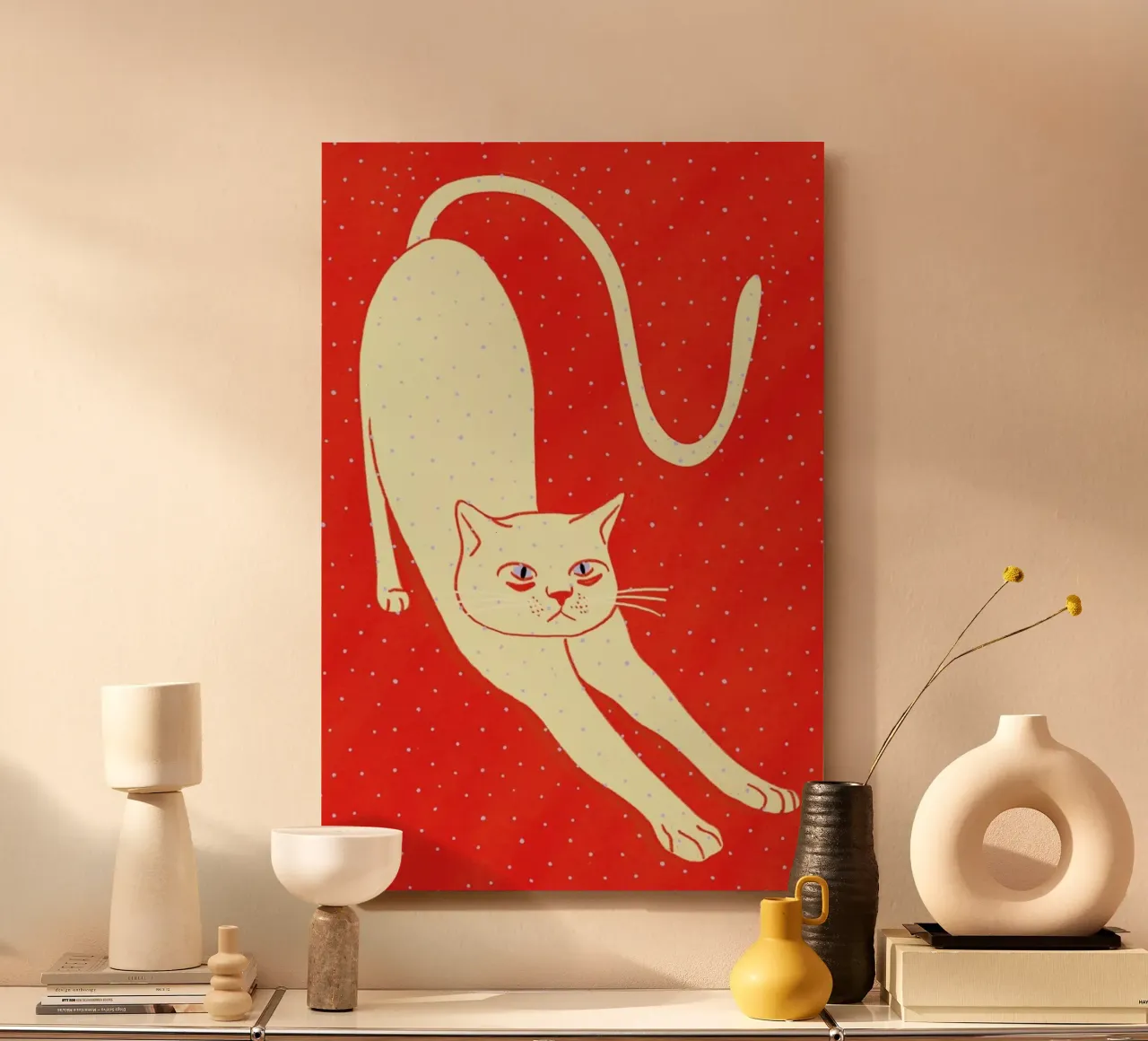 White Cat On Red Background alluminio dibond da Be Mart