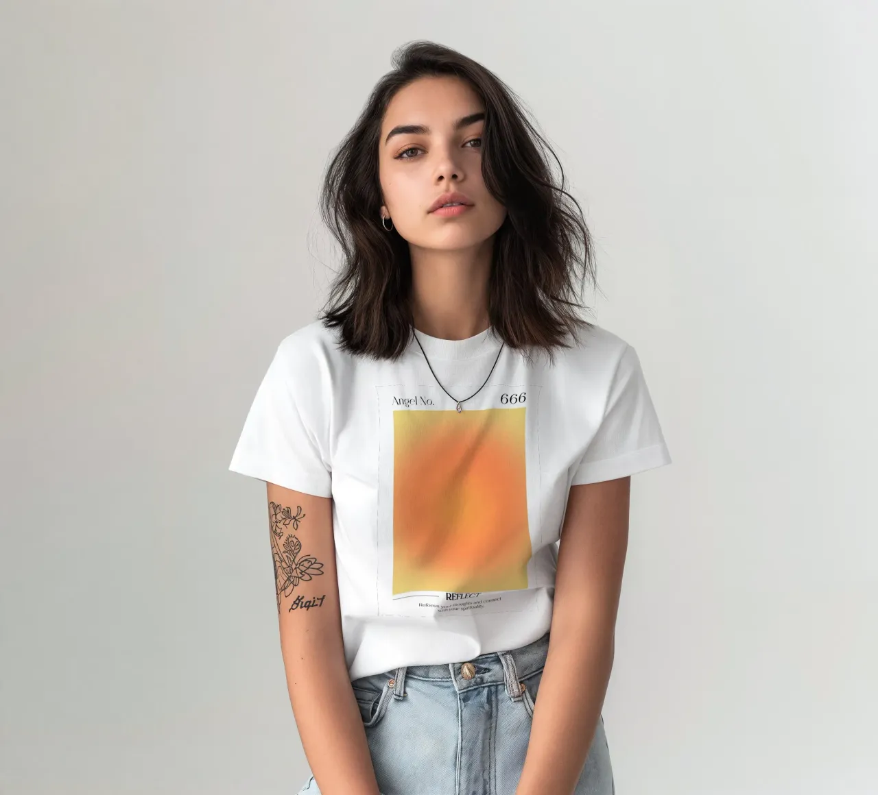 Angelo numero 666 Aura Aura Gradient Print - Arte spirituale t-shirt da homdeco