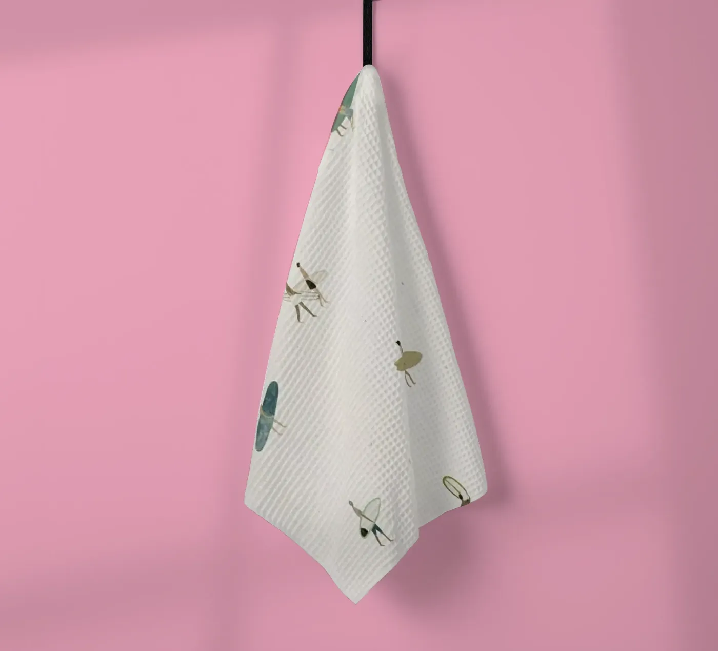 Tiny Surfers Geschirrtuch von Isabelle Vandeplassche