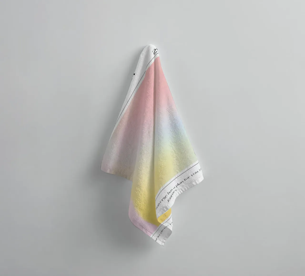 Goddelijke Energie 2023 - Positieve Aura Kleurverloop Print badhanddoek van homdeco