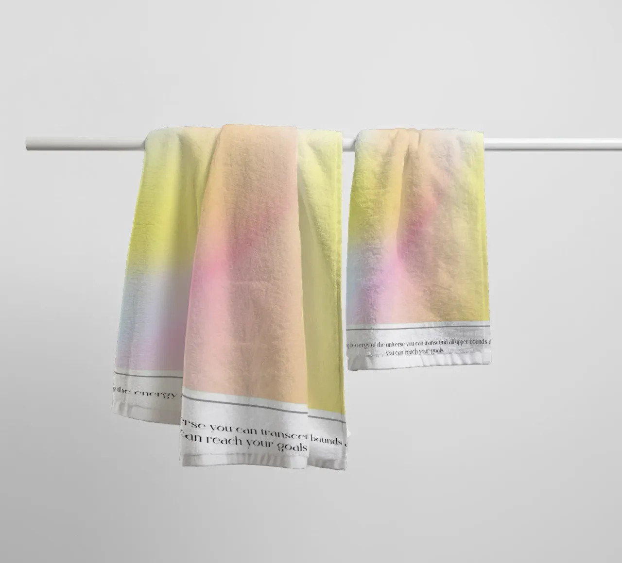 Transcendente Energie 2023 - Positieve Aura Kleurverloop Print badhanddoek van homdeco