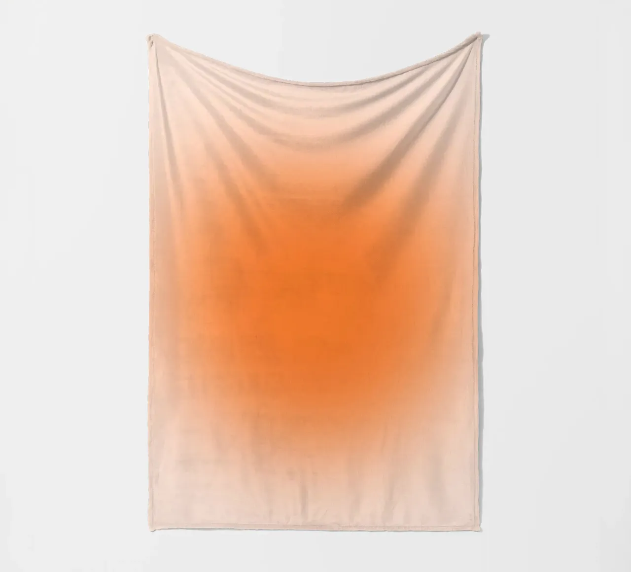 Warm Orange Aura Gradient Minimalist Art Print Fleecedecke von homdeco