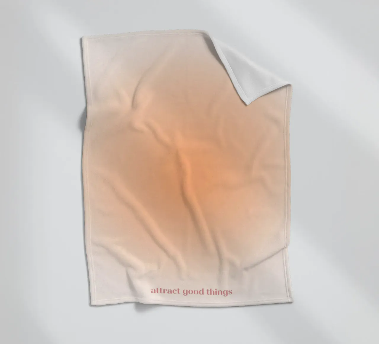 Attract Good Things Pfirsich Aura Gradient Print Fleecedecke von homdeco