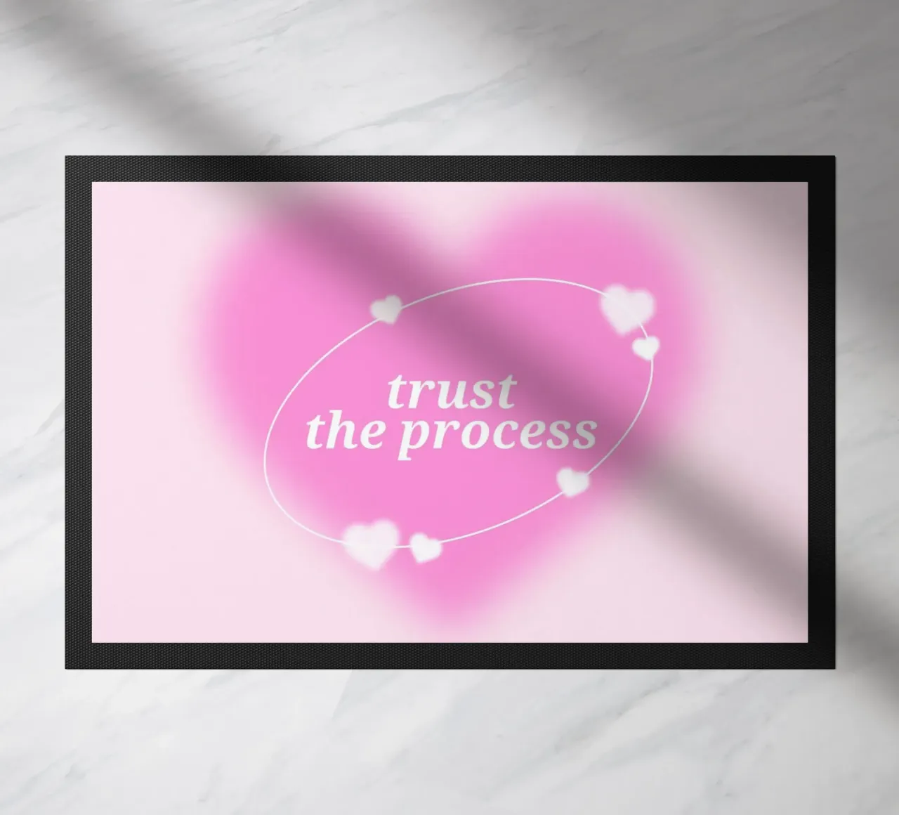 Trust The Process Pink Heart Aura Print - Liebe & Wachstum Fußmatte von homdeco