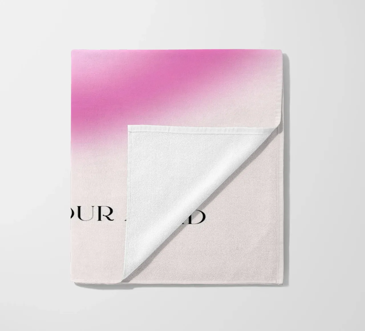 Mind Open Your Mind Pink Heart Aura Print serviette de plage de homdeco