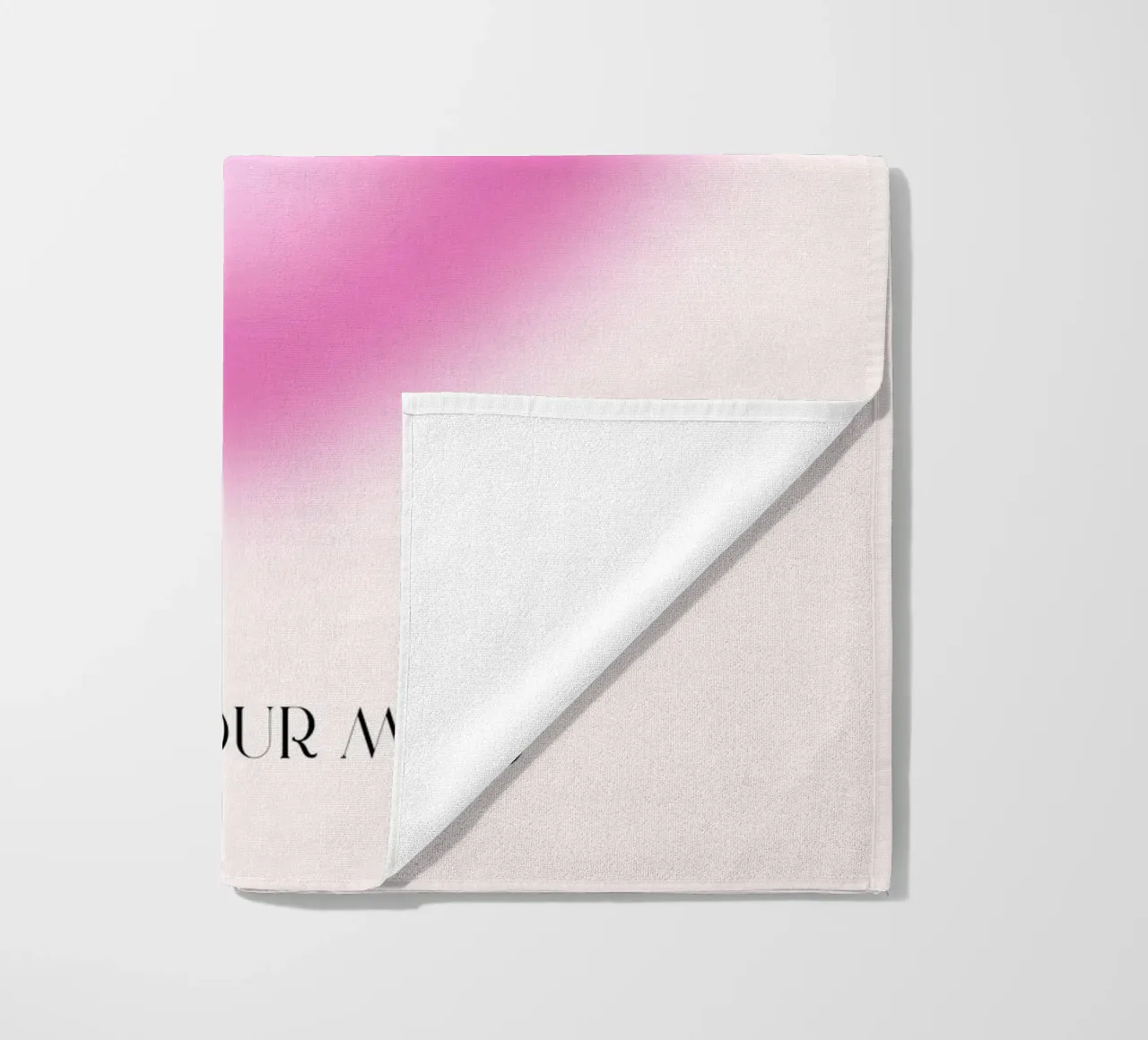 Mind Open Your Mind Pink Heart Aura Print serviette de plage de homdeco