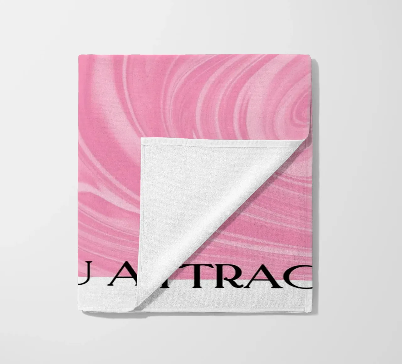 Was du fühlst, ziehst du an - Pink Marble Swirl Art Strandtuch von homdeco