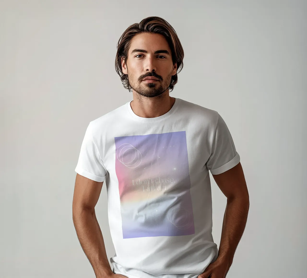 Io non inseguo, io attraggo - Stampa di manifestazione dell'aura t-shirt da homdeco