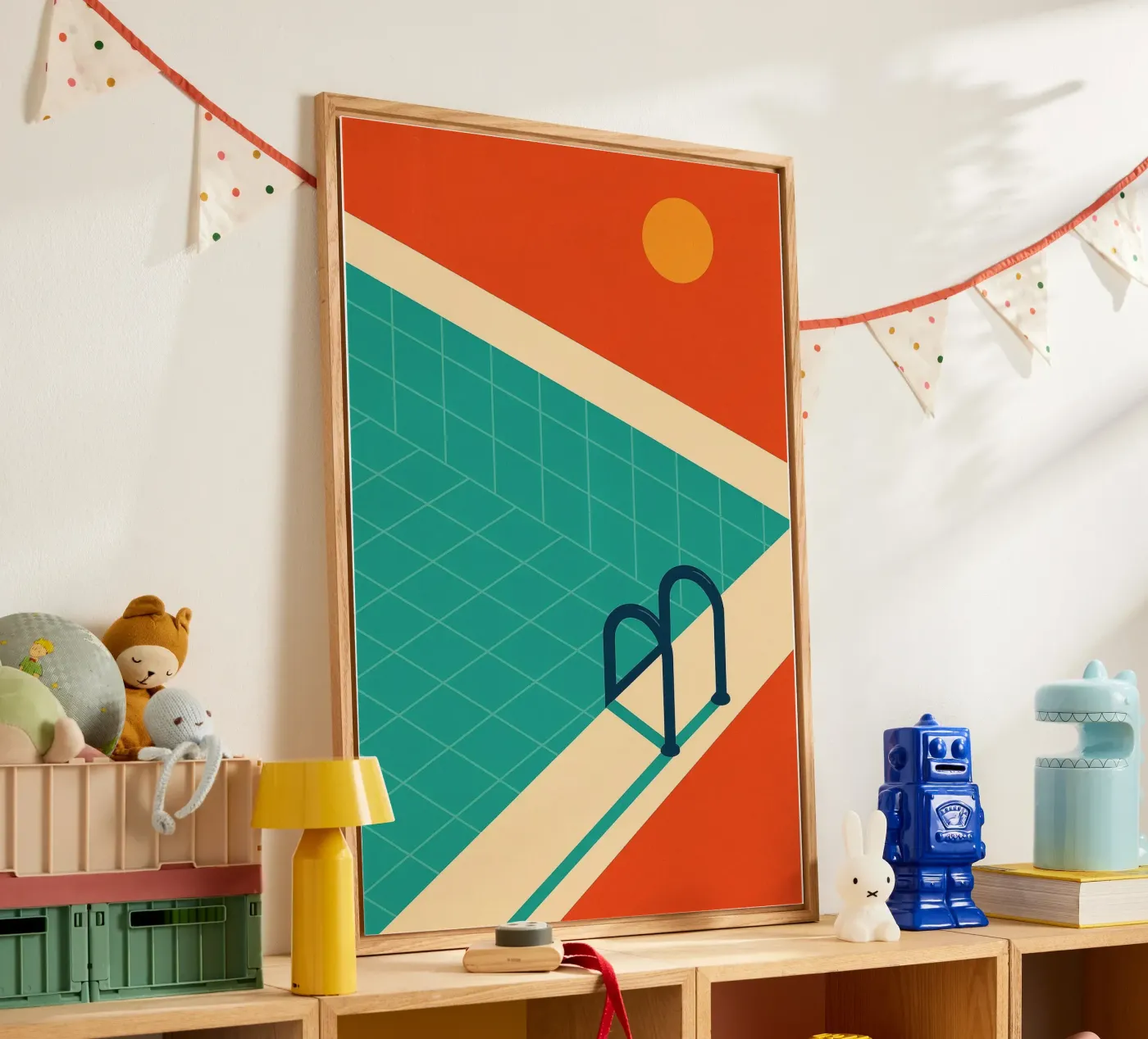 Piscina minimalista retrò con sole arancione plexiglass da JETLAG | affiches voyage