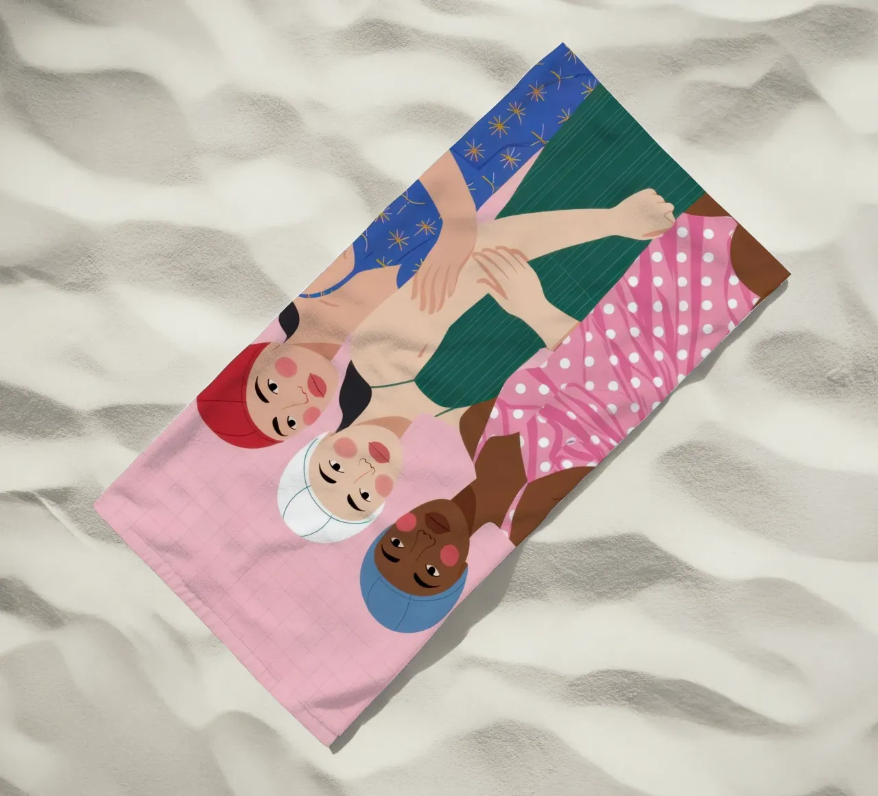 Trio von Freunden Strandtuch von Sentinel Glow