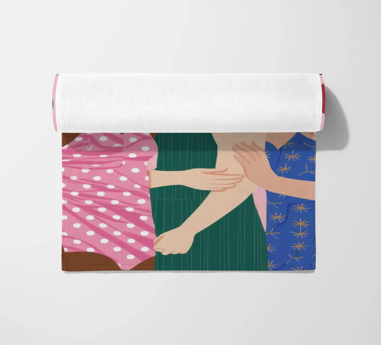 Trio von Freunden Strandtuch von Sentinel Glow