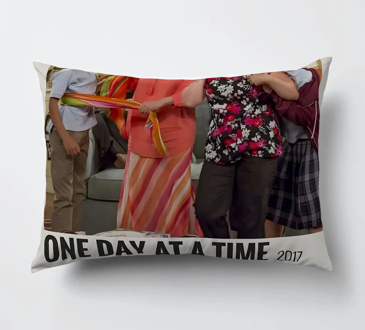 ONE DAY AT A TIME 2017 cuscino da MVFminimalist
