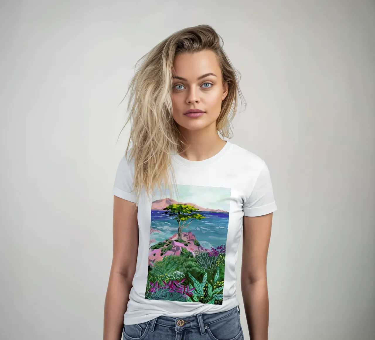 Lone Cypress t-shirt da donna da Sarah Gesek