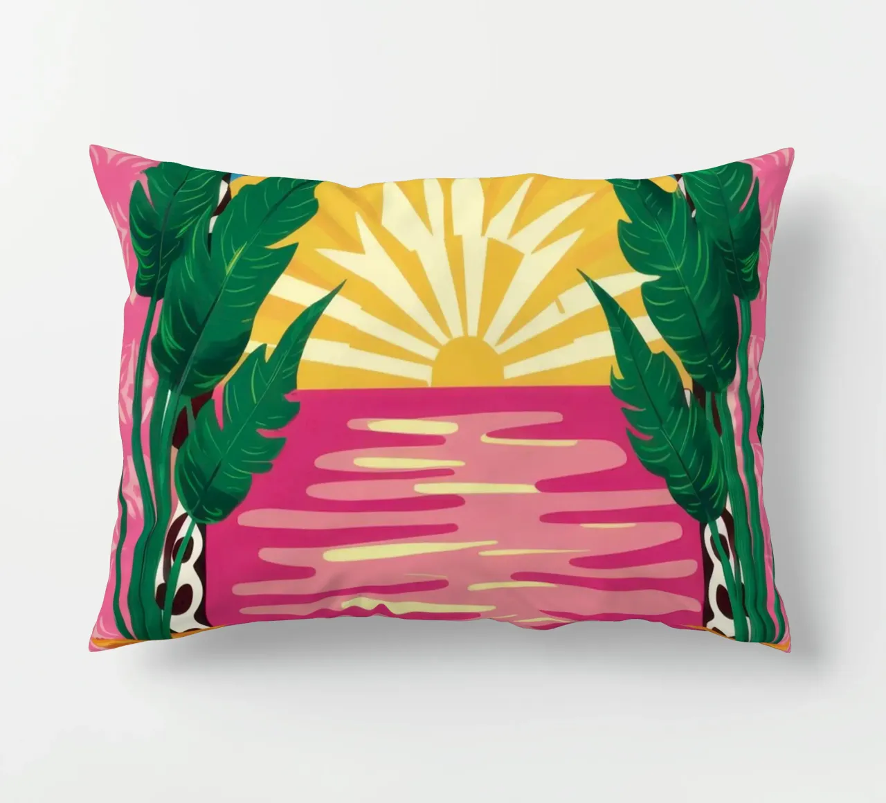 Bogenförmiger Hofweg Kissen von Sentinel Glow