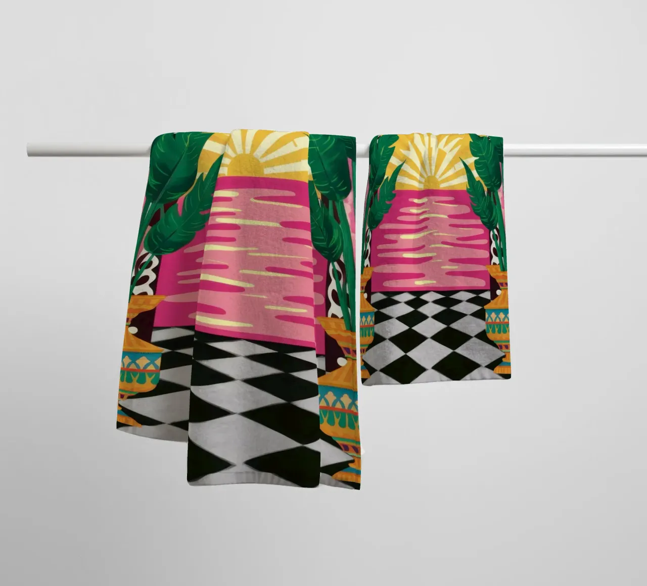 Bogenförmiger Hofweg Handtuch von Sentinel Glow