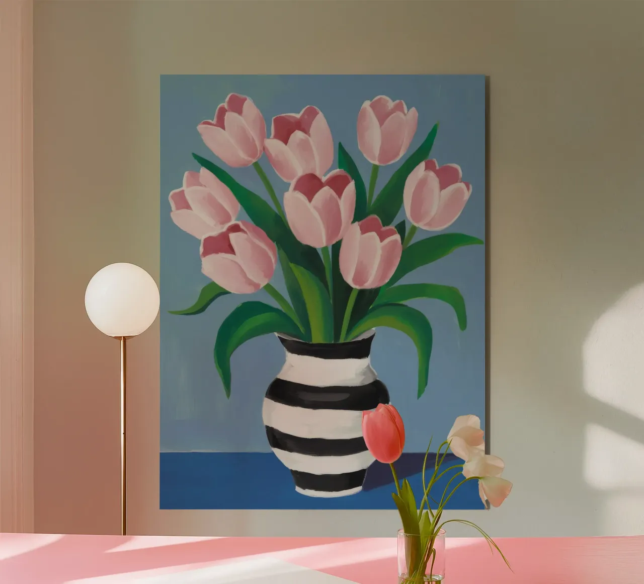 Tulipani in vaso a righe alluminio dibond da Stone Decade