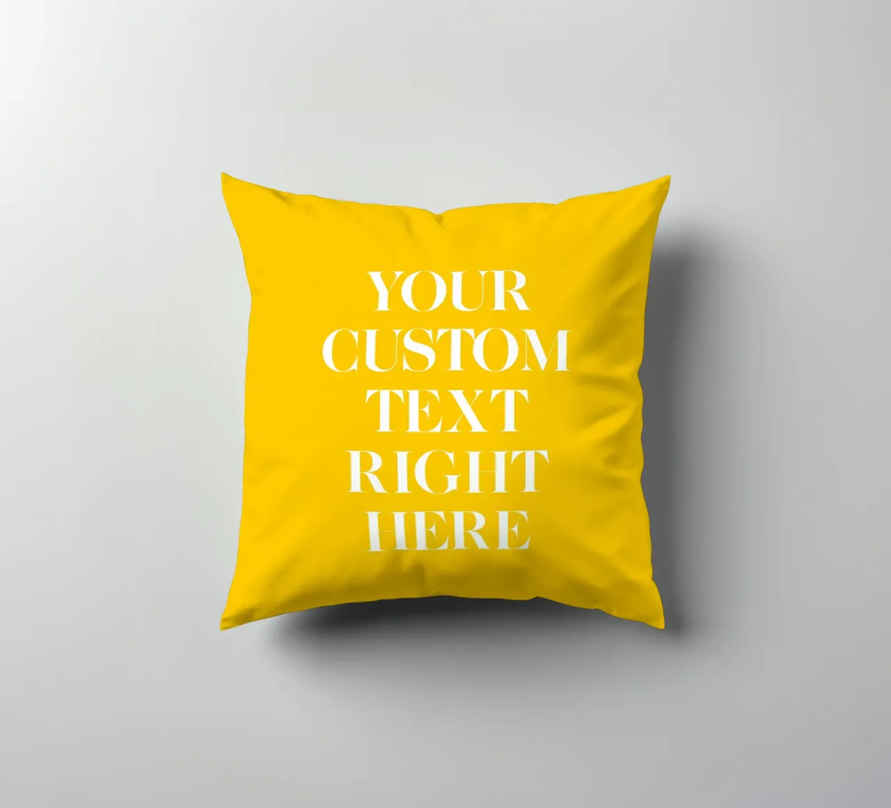 Custom text in white on yellow cuscino da WORTSPIEL