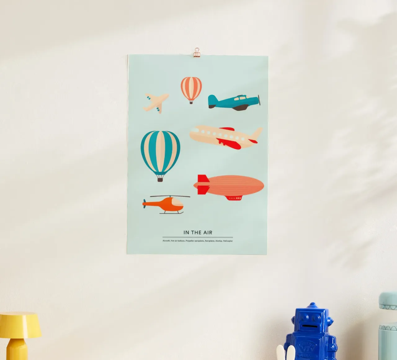 Nell'aria poster con telaio in legno da KIds Idea
