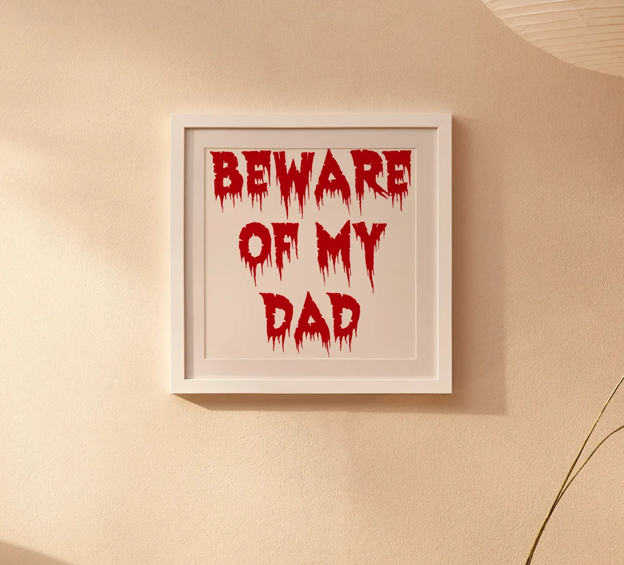 attenzione a mio padre poster con telaio in alluminio da onetime