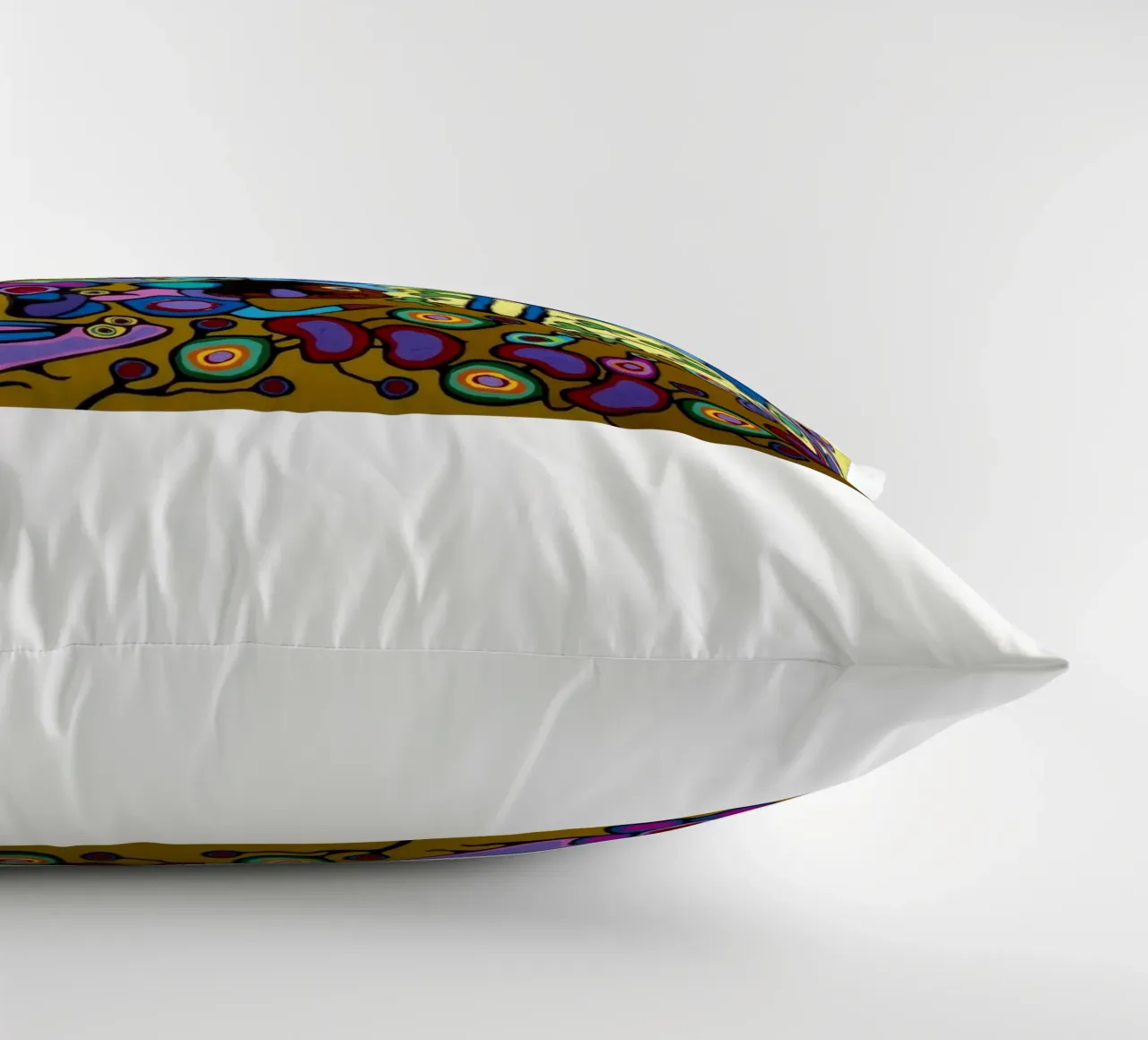 Bambini con hpuse di api cuscino da ARTMAIACREATION