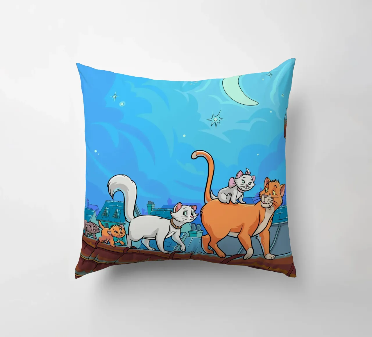 Gatti su un tetto di notte cuscino da Fanya Art