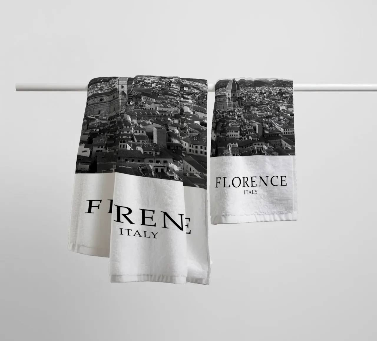 Firenze Toscana Italia Scena Skyline Scala di grigi asciugamano da bagno da Charnwood Prints
