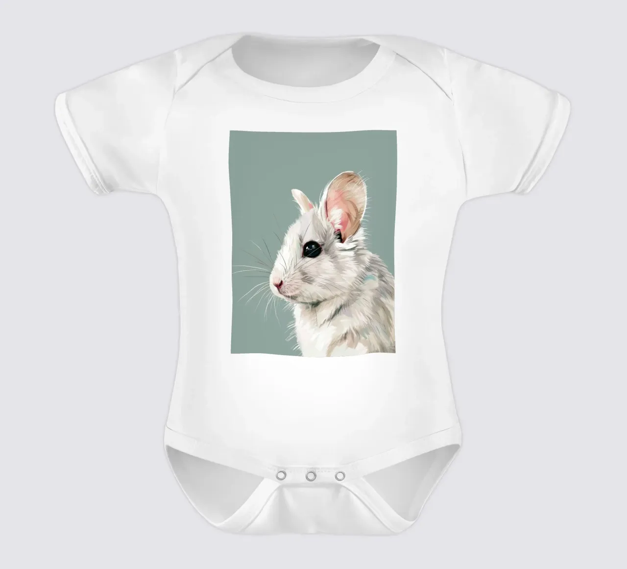 souris blanche, vue de côté, sur un fond vert mat. body bébé de DesignDoodle