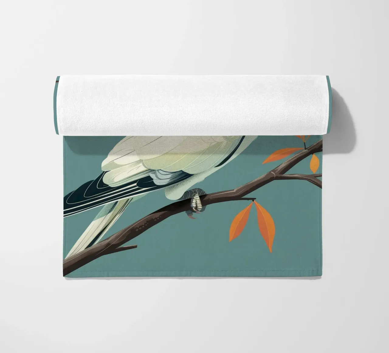 Cacatua dal ciuffo sulfureo su un ramo con foglie d'autunno telo mare da DesignDoodle