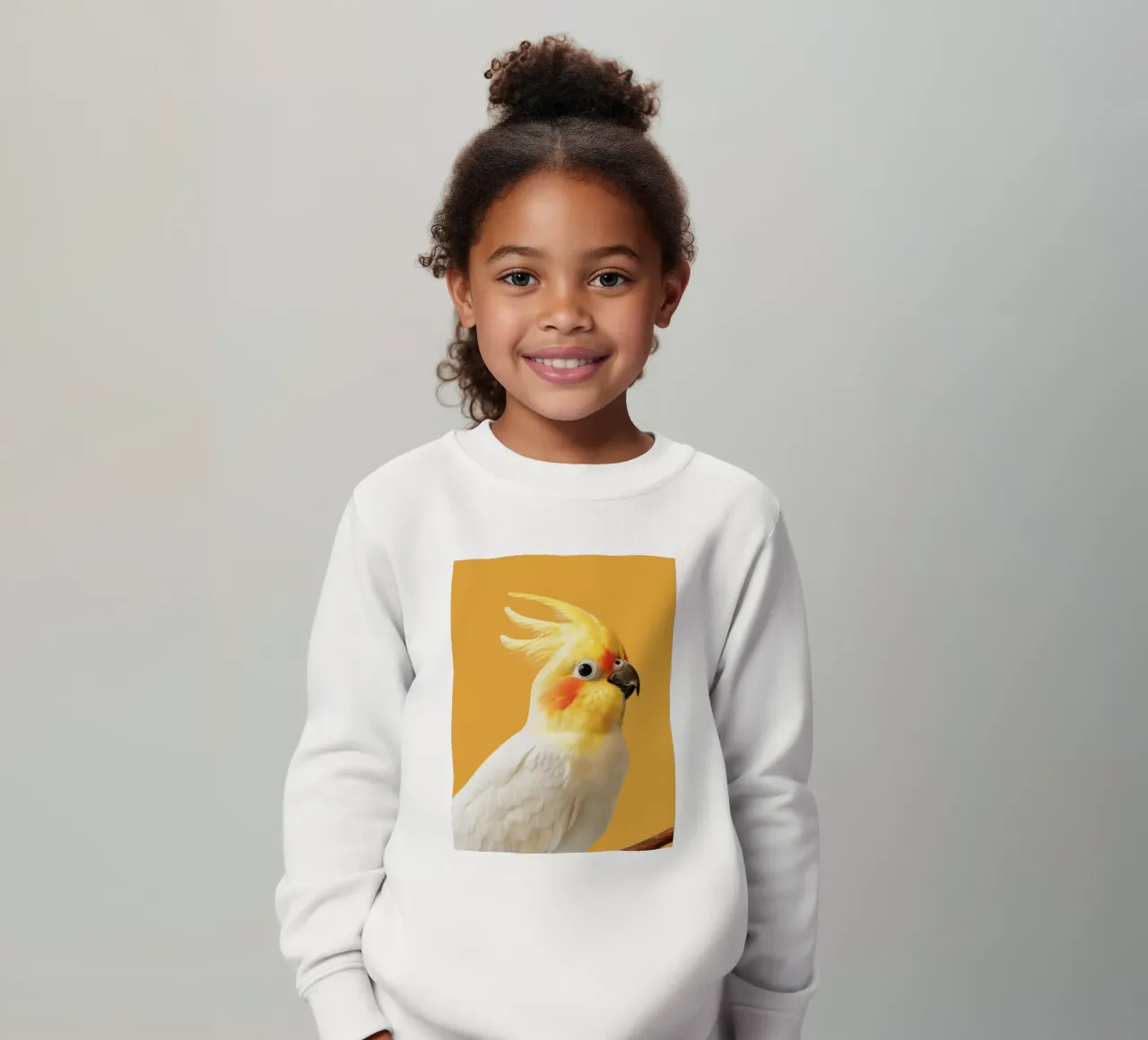 Profilo del pappagallo cacatua dal piumaggio giallo e bianco felpa bambino da DesignDoodle