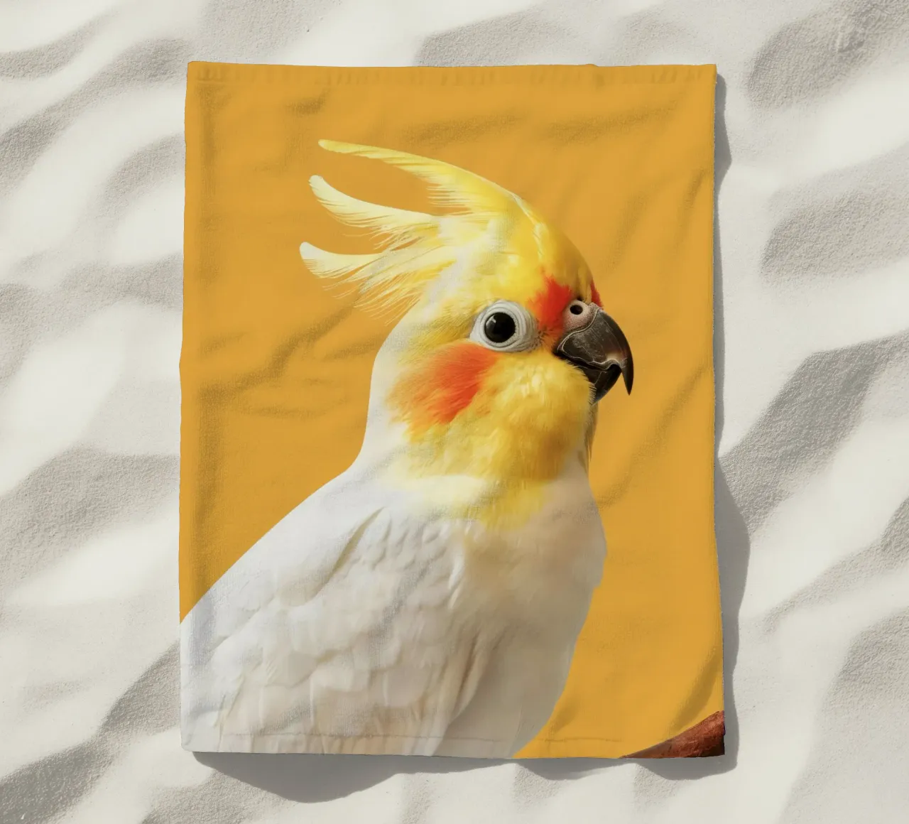 Profilo del pappagallo cacatua dal piumaggio giallo e bianco telo mare da DesignDoodle