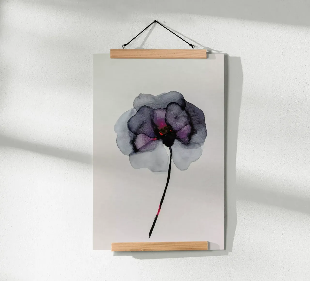 Fiore blu navy poster da Ingrid Beddoes