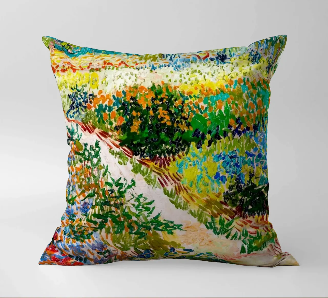 Van Gogh - Garten in Arles Druck Kissen von Sylviepaint