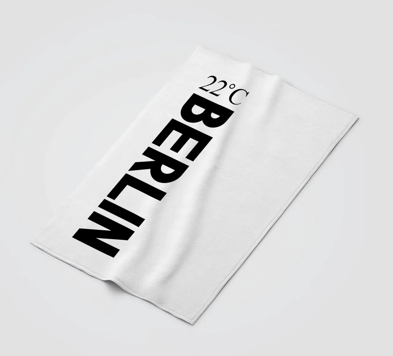 Berlin Fleecedecke von YV TYPOGRAPHY