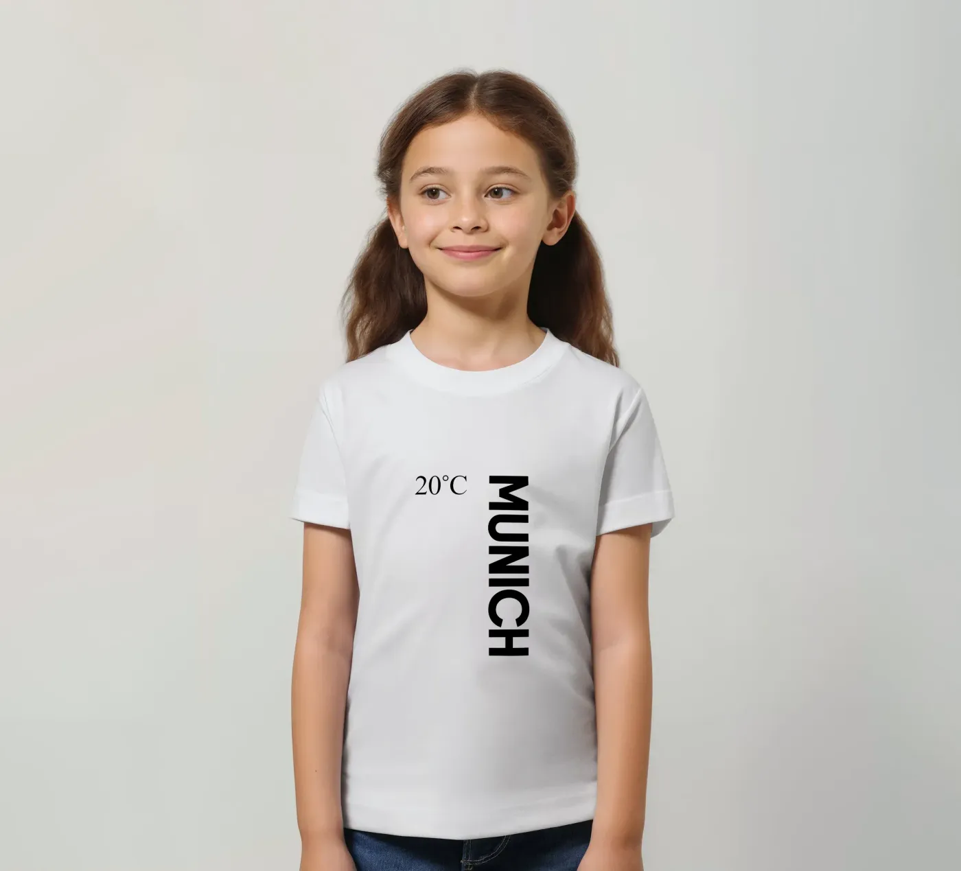 Munich t-shirt bambini da YV TYPOGRAPHY