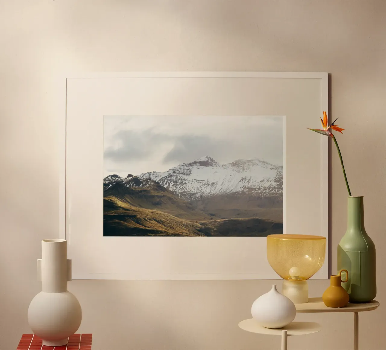 Whispering Peaks, Islanda poster da PhotoVibe Decor